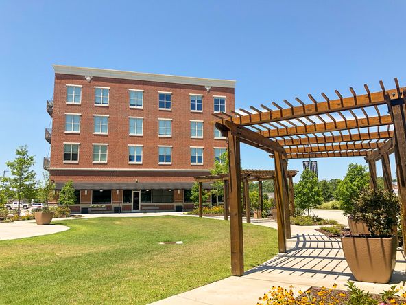 Brand New Retail Suites at Americana: 1110 Americana Blvd, Zachary, LA 70791
